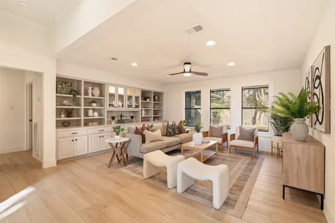 $559,000 | 300 Norwood Drive West, Georgetown, TX 78628