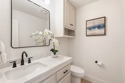 $559,000 | 300 Norwood Drive West, Georgetown, TX 78628