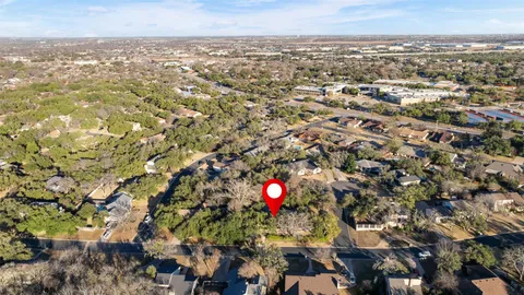$559,000 | 300 Norwood Drive West, Georgetown, TX 78628