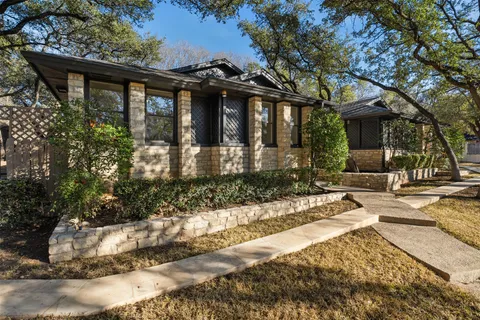 $559,000 | 300 Norwood Drive West, Georgetown, TX 78628