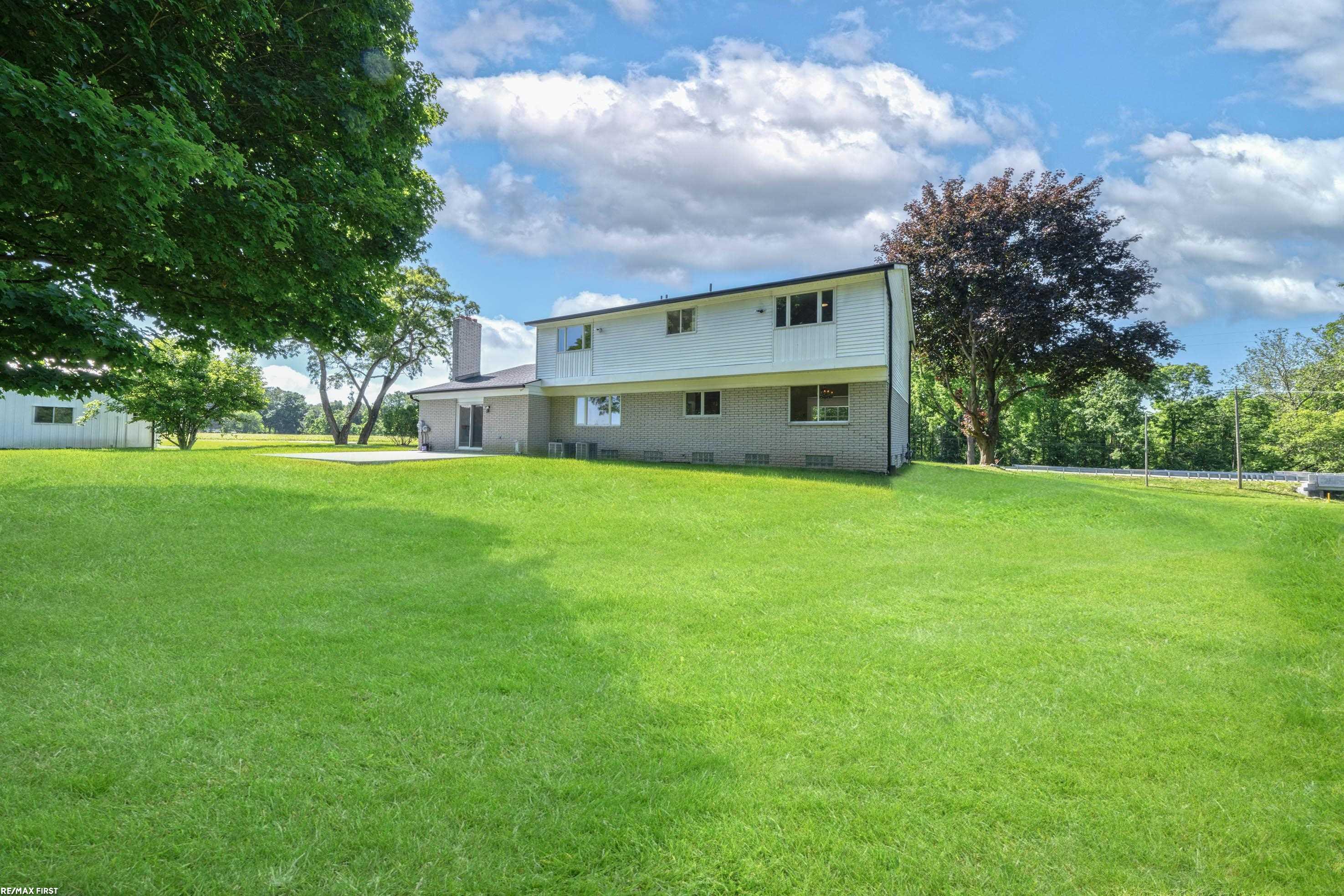 23625 33 Mile Road Armada, MI 48005 - Photo 14 of 73 50145096-441f4c45-9055-41e1-aec9-abe8bf0fb718.JPG