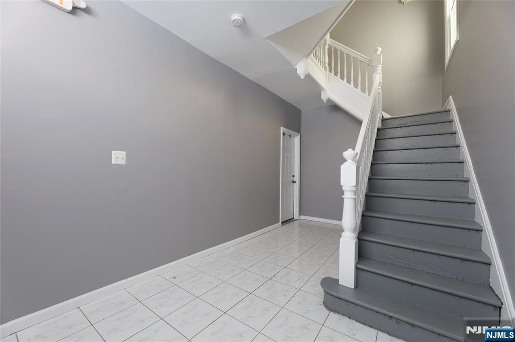 119 Ridgewood Avenue Newark, NJ 07108 - Photo 24 of 38 a view of entryway