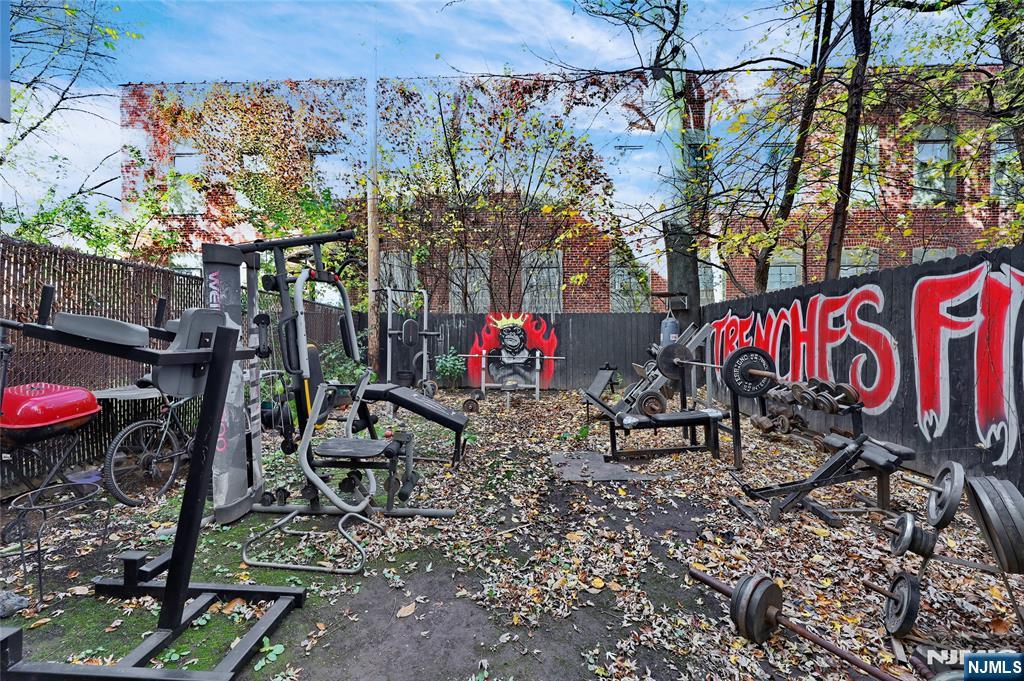 119 Ridgewood Avenue Newark, NJ 07108 - Photo 38 of 38