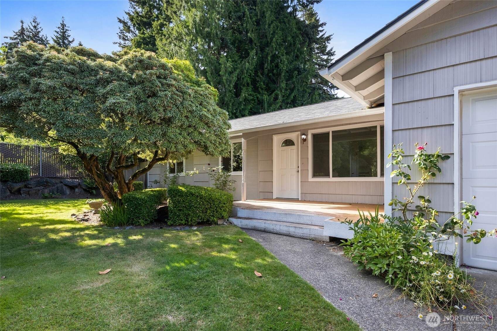 9220 Northeast 191st Street Bothell, WA 98011 - Photo 4 of 38