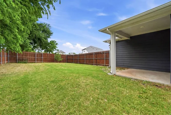 $2,800 | 224 Monarch Way, Wylie, TX 75098