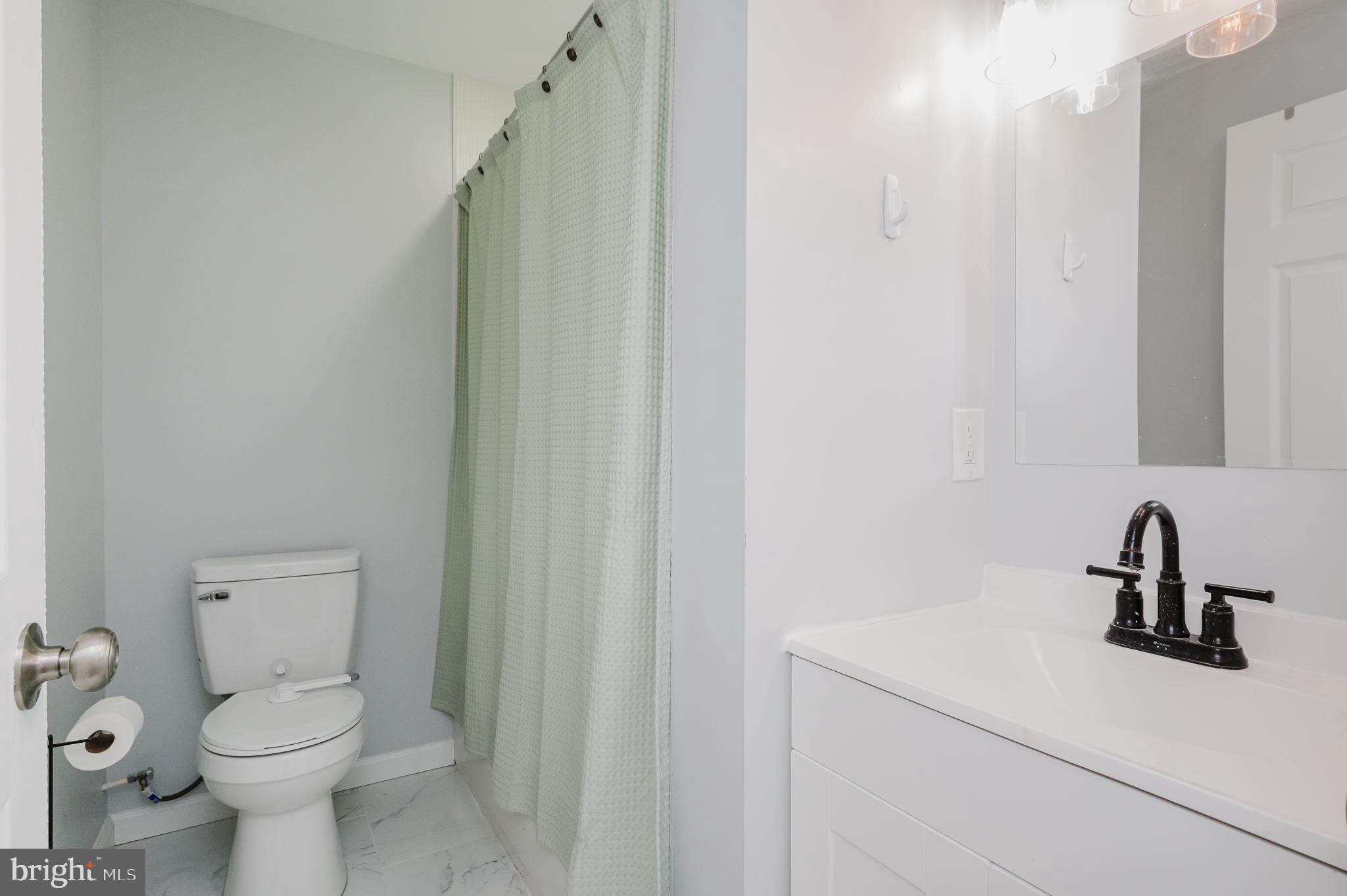 1704 Philadelphia Road Joppa, MD 21085 - Photo 22 of 56 Primary Bathroom