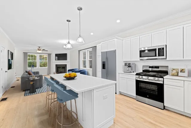 $670,000 | 1 D Wildwood Lane, Unit D, Bourne, MA 02562