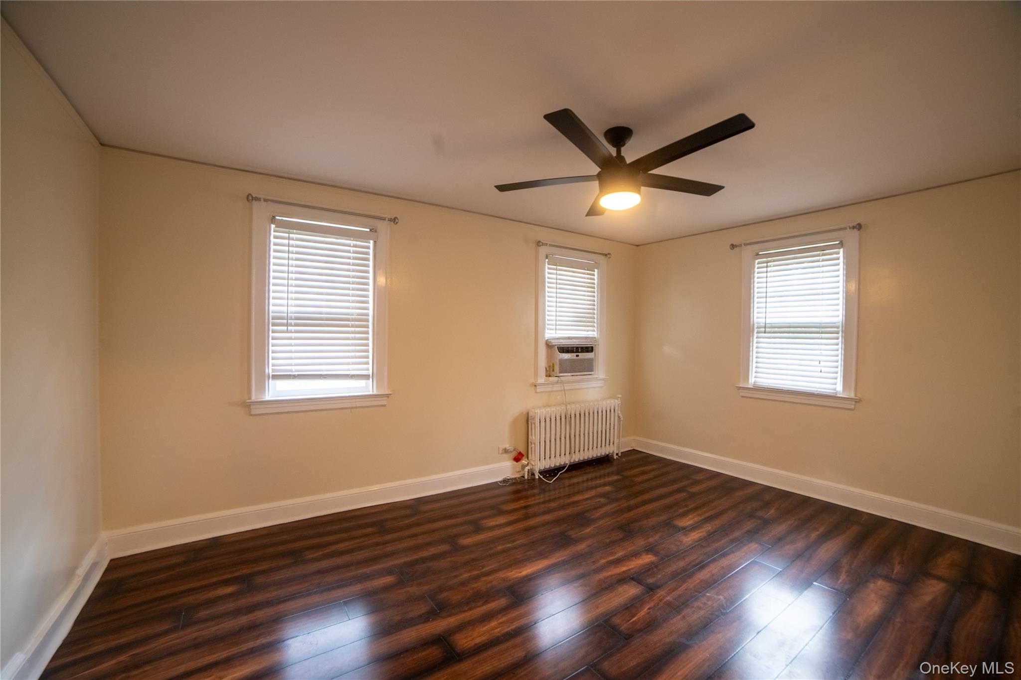 154 Bell Road Scarsdale, NY 10583 - Photo 12 of 35 Gallery Image 12