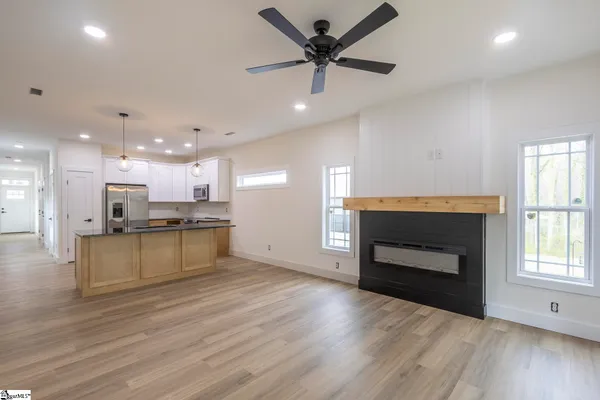 $269,900 | 320 Thompson Street, Pendleton, SC 29670