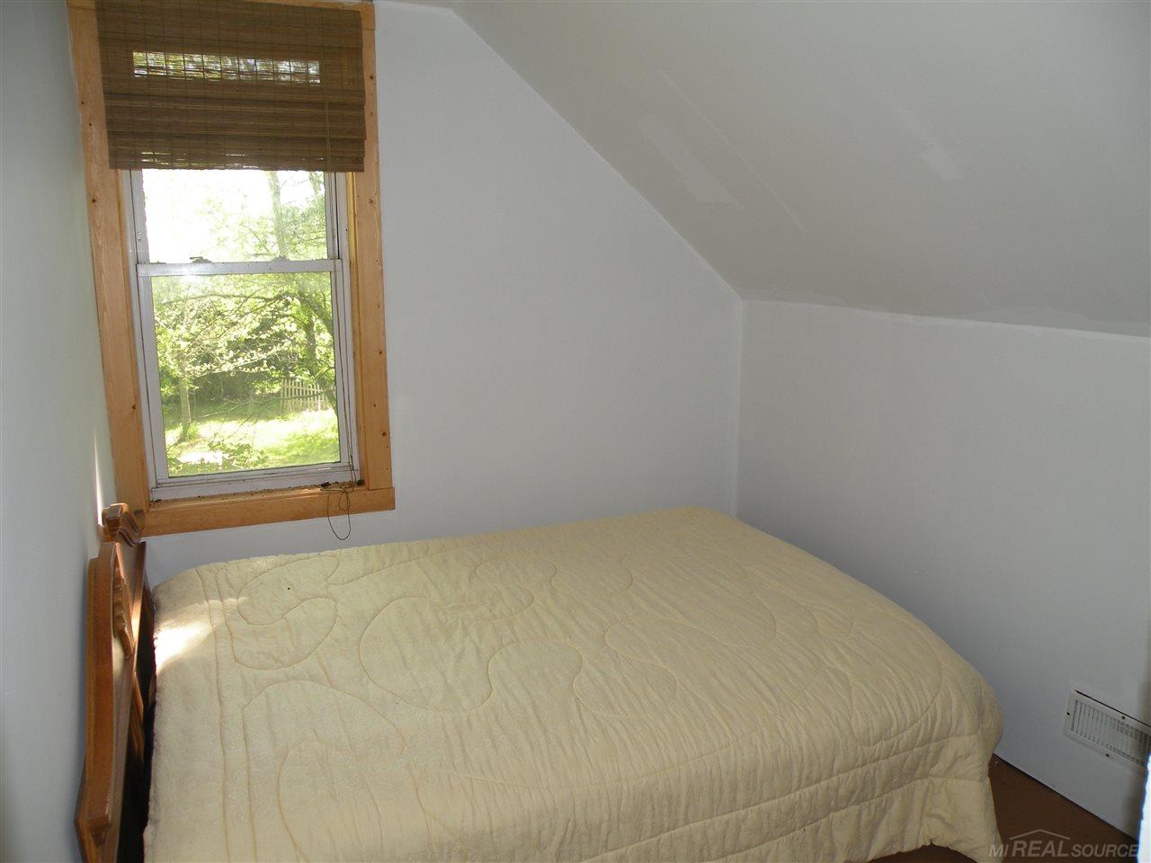 4220 Applegate Road Applegate, MI 48401 - Photo 10 of 14 31309730-9.JPG