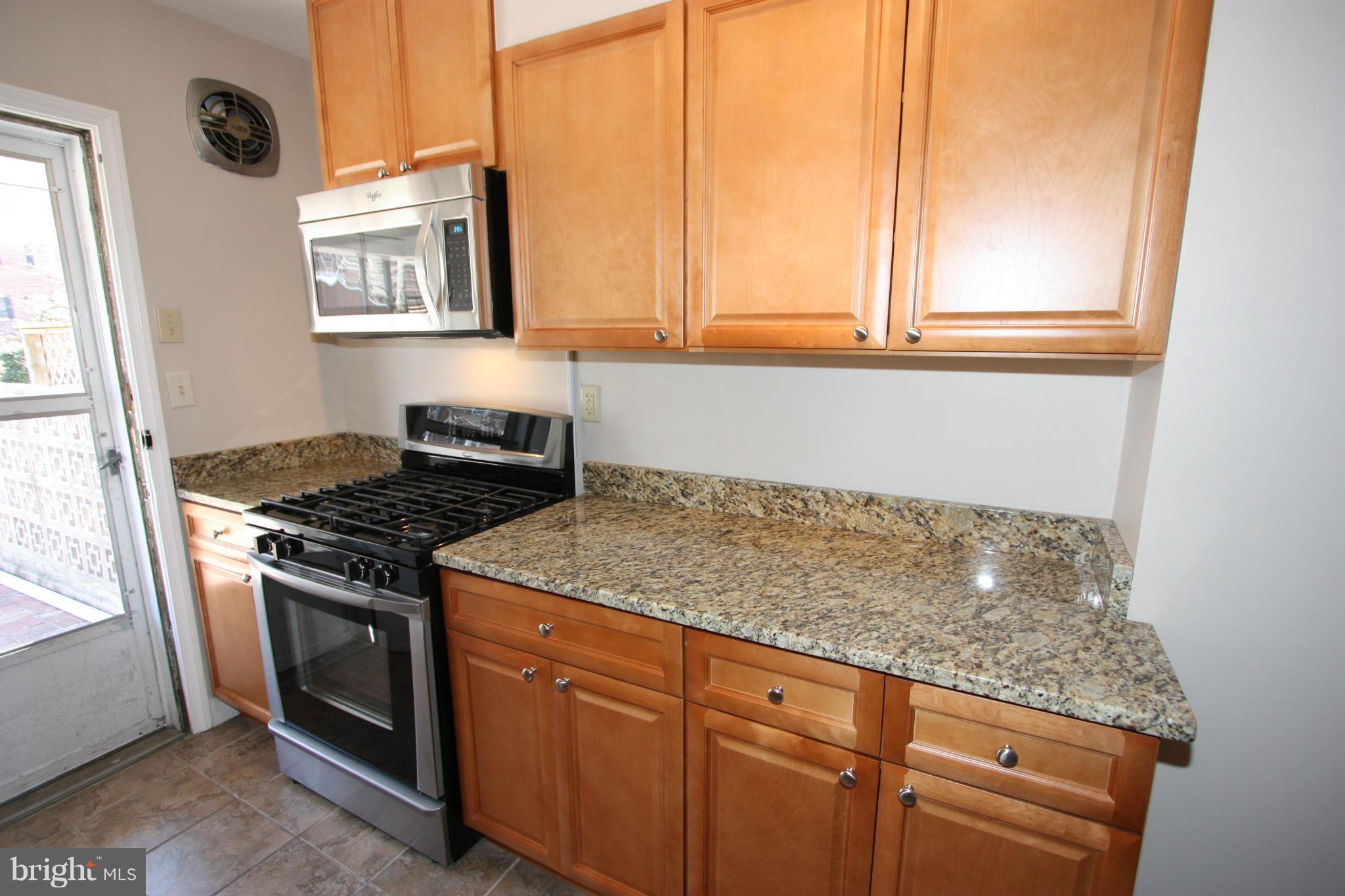 1842 Glen Ridge Road Baltimore, MD 21286 - Photo 3 of 30 GRANITE COUNTERTOPS DO A LOT FOR A KITCHEN