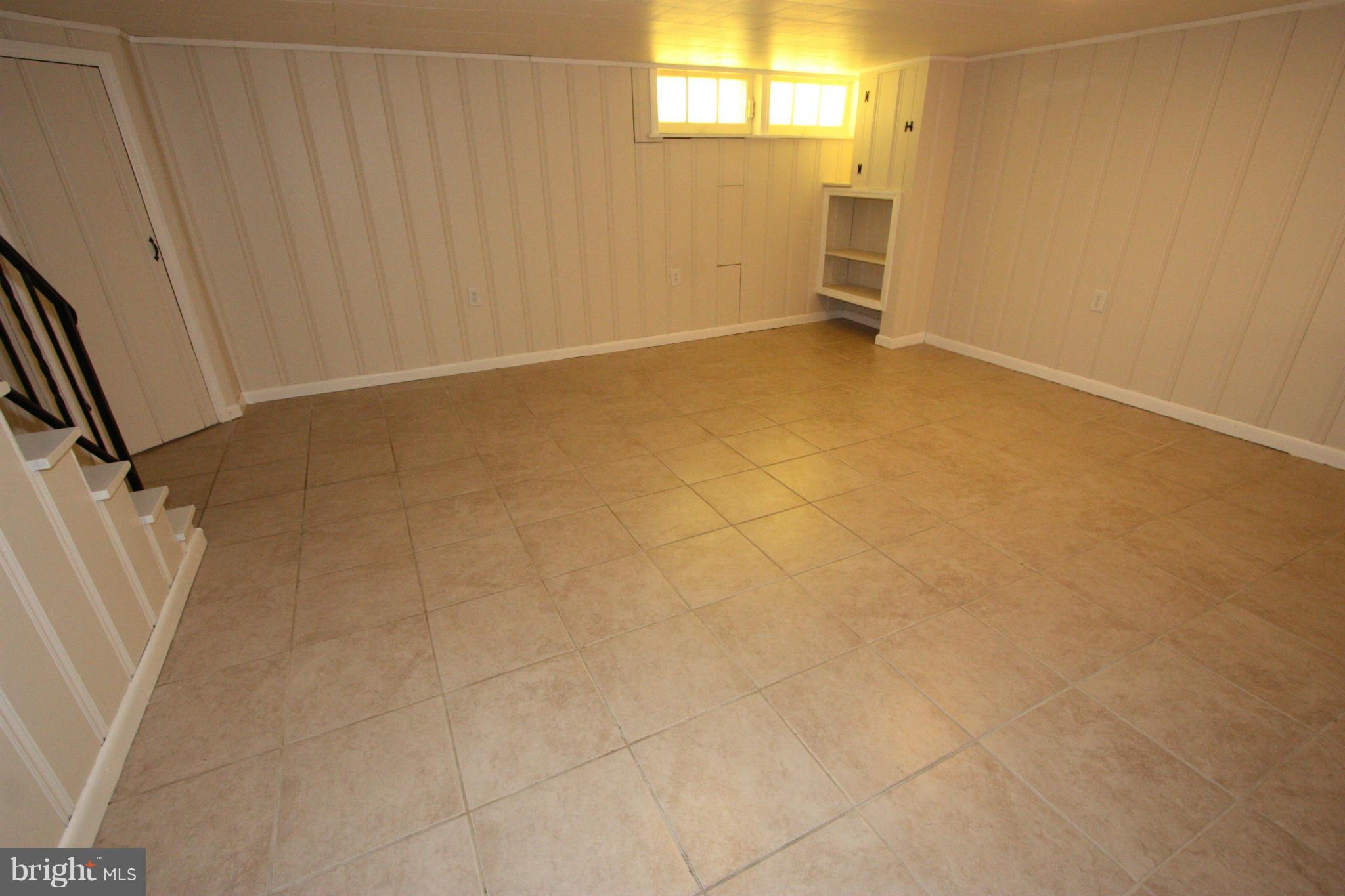 1842 Glen Ridge Road Baltimore, MD 21286 - Photo 22 of 30 ENTERTAIN / RELAX / EXERCISE ... DO IT ALL HERE