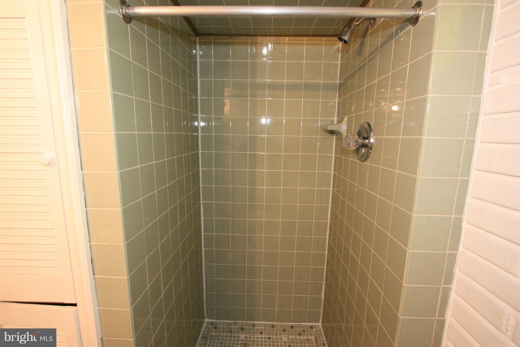 1842 Glen Ridge Road Baltimore, MD 21286 - Photo 24 of 30 FULL BATH #2 HAS A LARGE CERAMIC TILE SHOWER