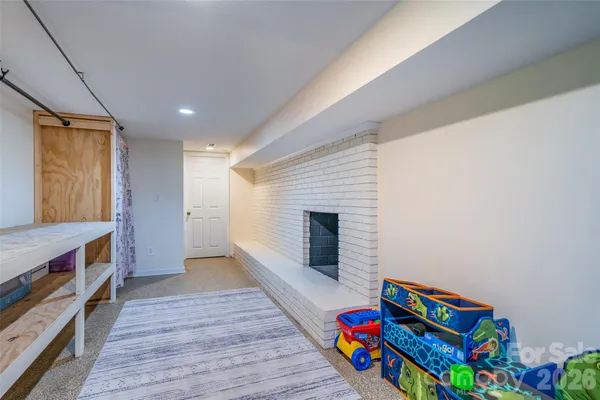 $515,000 | 913 Dorothy Street, Hendersonville, NC 28791