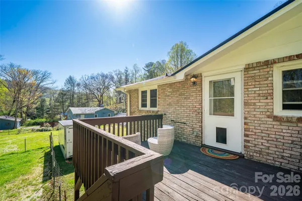 $515,000 | 913 Dorothy Street, Hendersonville, NC 28791