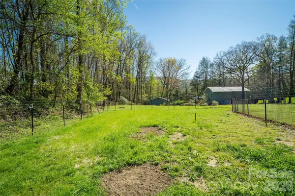 $515,000 | 913 Dorothy Street, Hendersonville, NC 28791