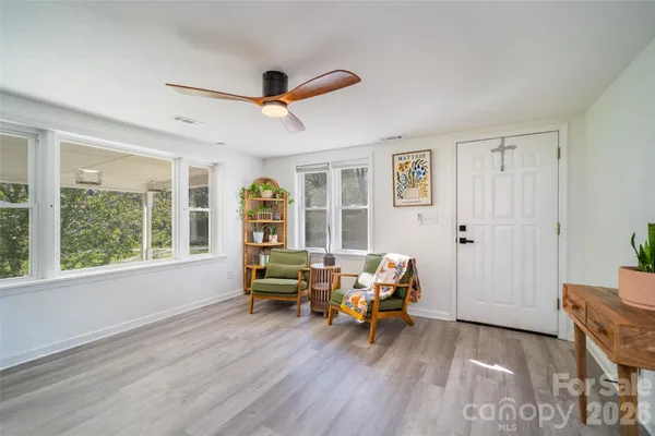 $515,000 | 913 Dorothy Street, Hendersonville, NC 28791