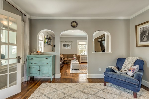 15 Osborne Road Milton, MA 02186 - Photo 10 of 30 Gallery Image 10