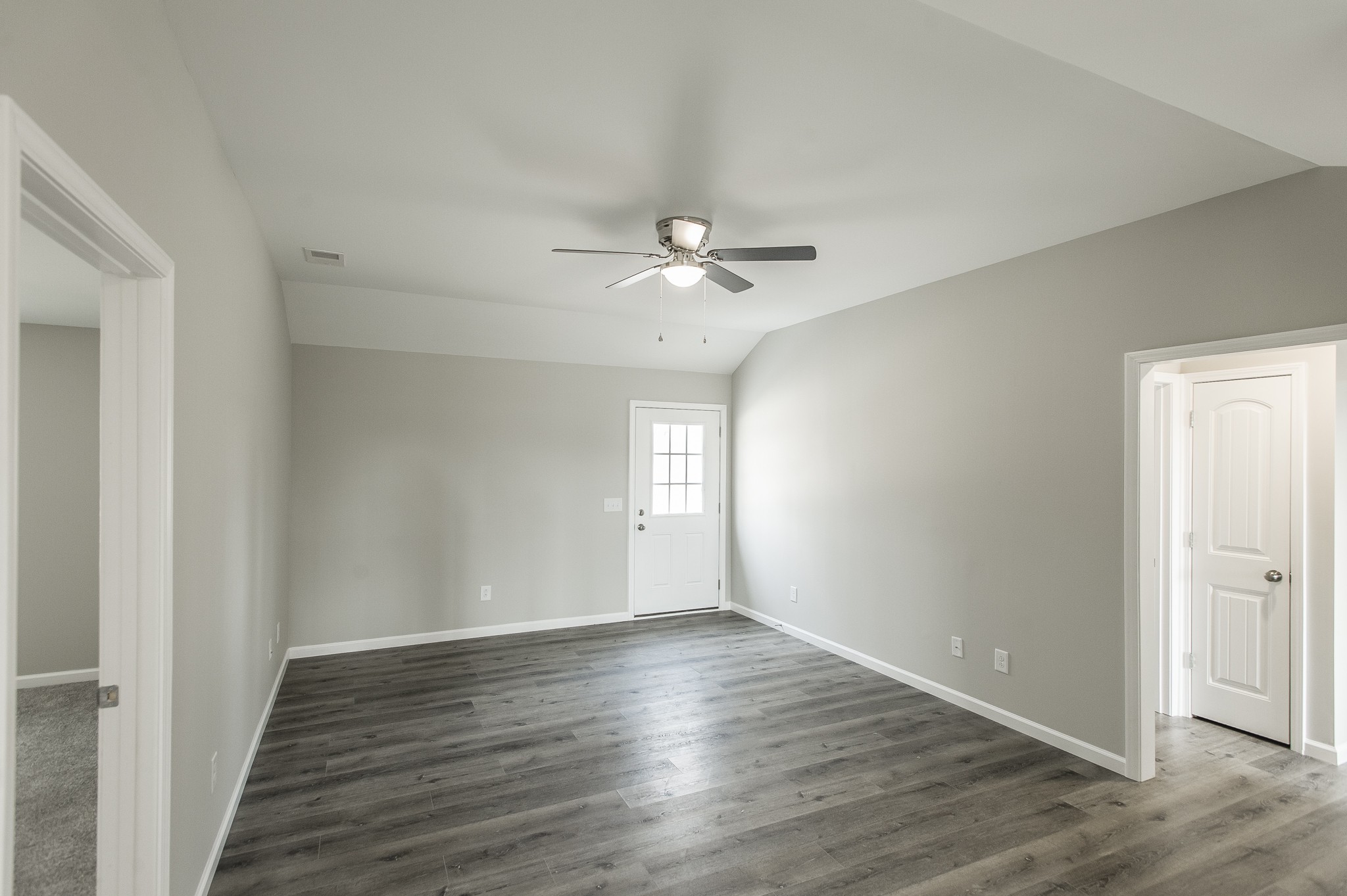 4641 Highway 161 Springfield, TN 37172 - Photo 12 of 25 wooden floor in an empty room with a window