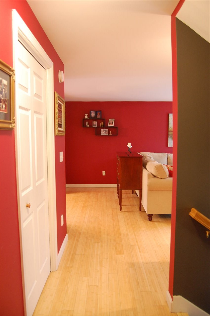 25 Woodside Lane, Unit 2 Rochester, NH 03867 - Photo 11 of 39