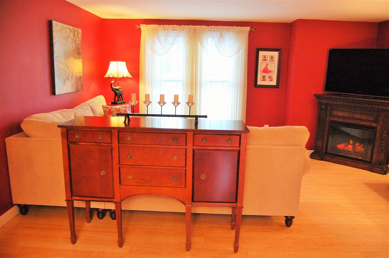 25 Woodside Lane, Unit 2 Rochester, NH 03867 - Photo 17 of 39