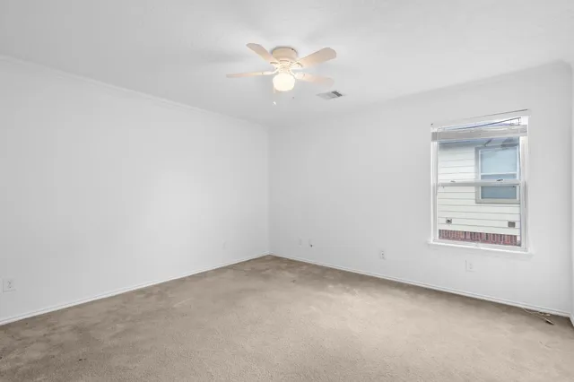 $299,999 | 2810 Legends Knoll Drive, Spring, TX 77386