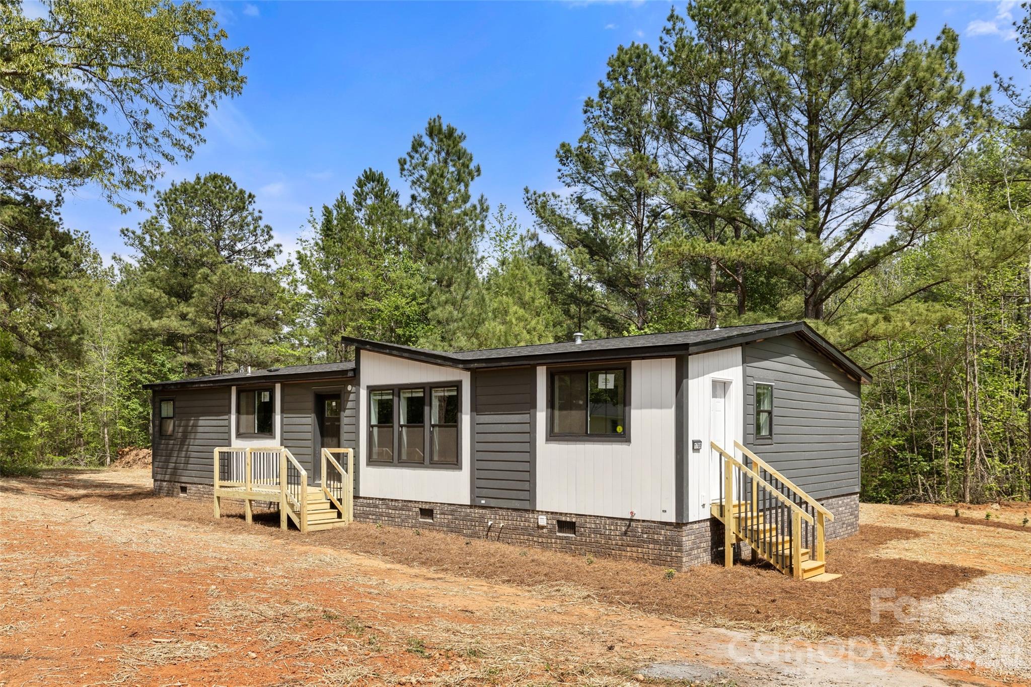1700 Logan Terry Road Lancaster, SC 29720 - Photo 2 of 27