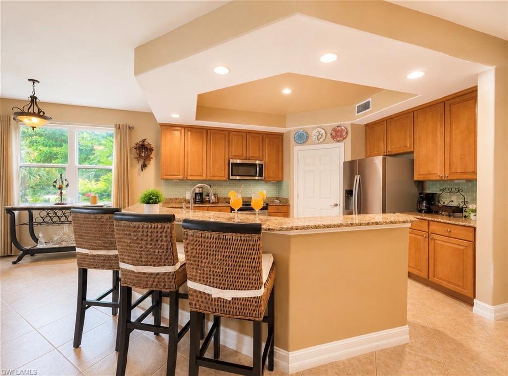 1277 Rialto Way, Unit 102 Naples, FL 34114 - Photo 15 of 34