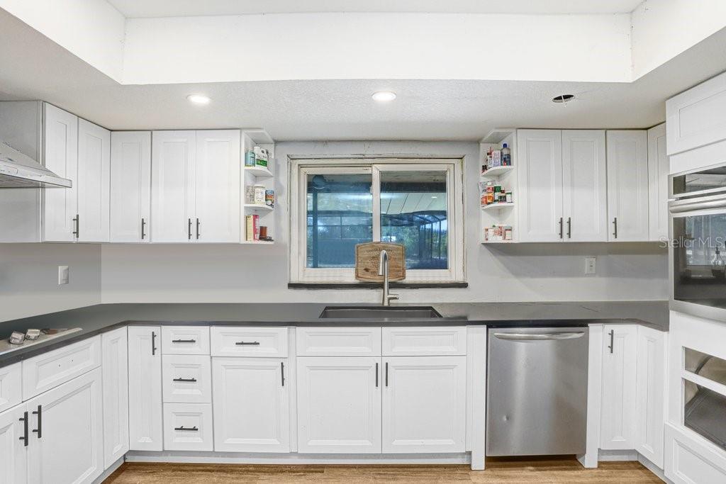 Tobacco Road Lutz, FL 33558 - Photo 25 of 43