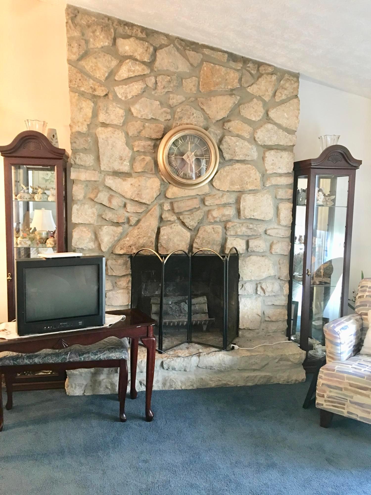 1851 Ferntree Road Columbus, OH 43219 - Photo 6 of 18 Gallery Image 6