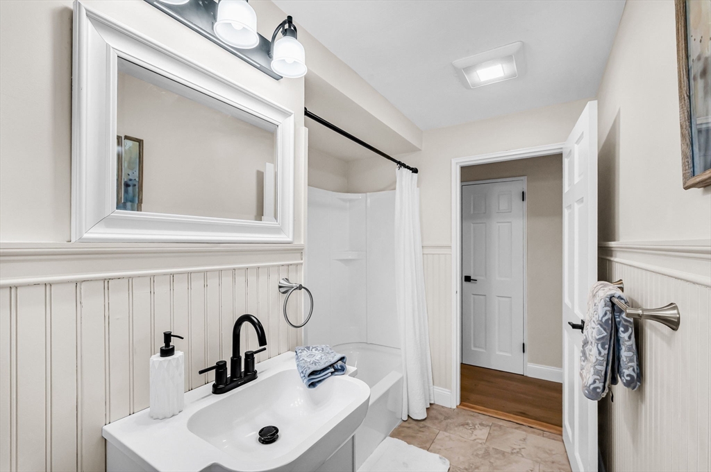 48 Bradford Road Natick, MA 01760 - Photo 27 of 41 Gallery Image 27