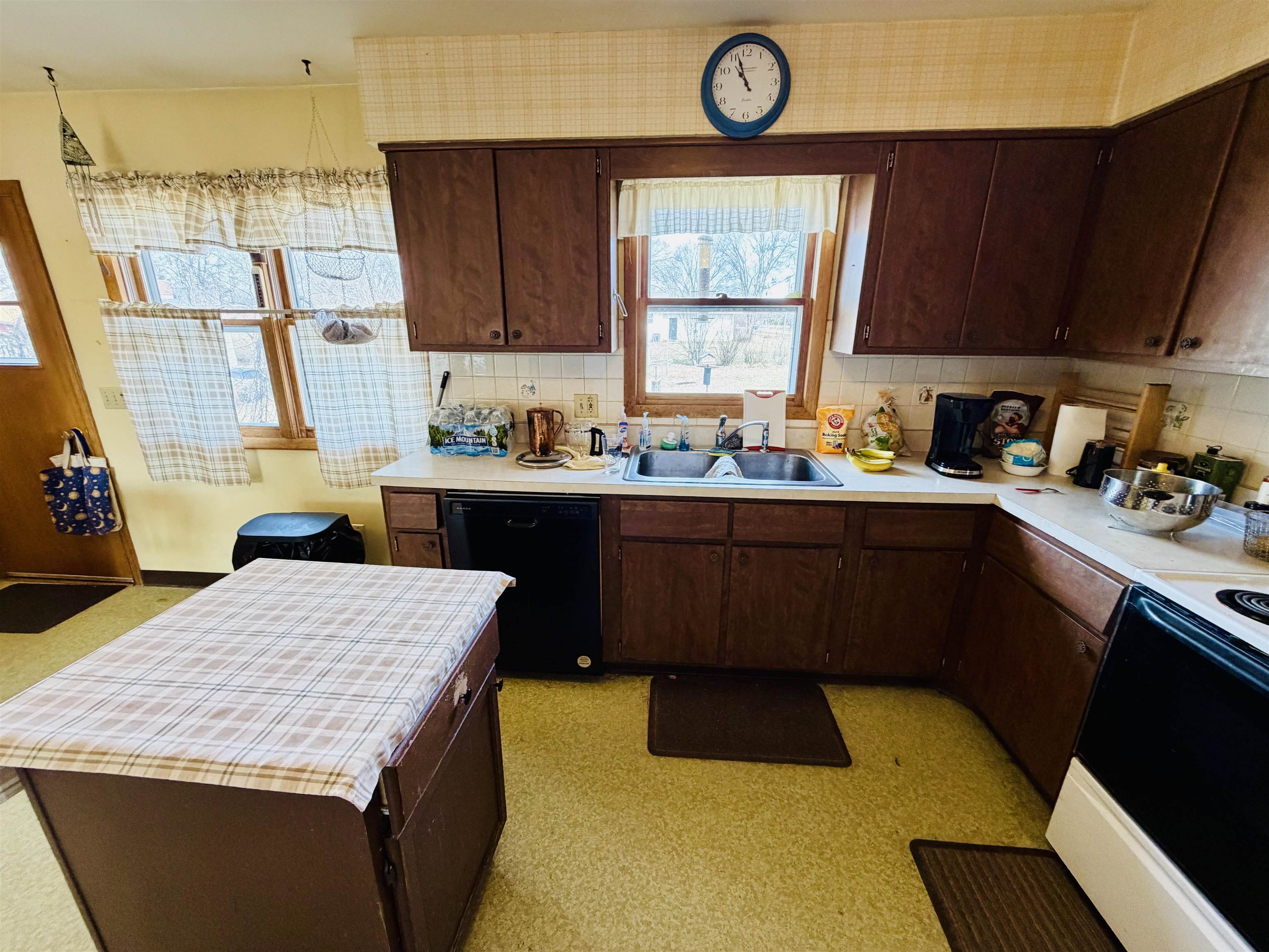 501 4th Street Brodhead, WI 53520 - Photo 13 of 25