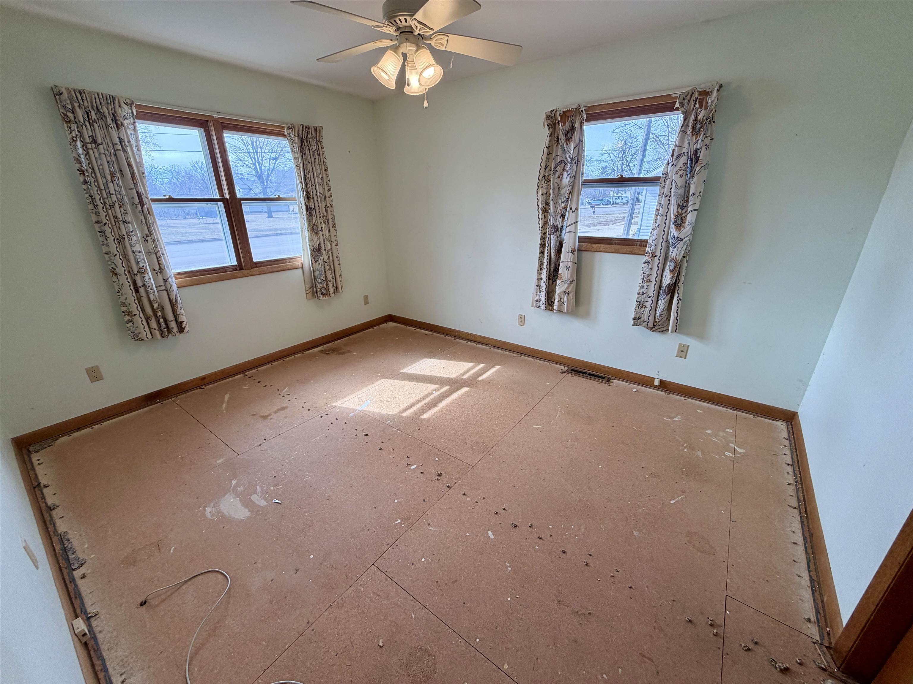 501 4th Street Brodhead, WI 53520 - Photo 18 of 25