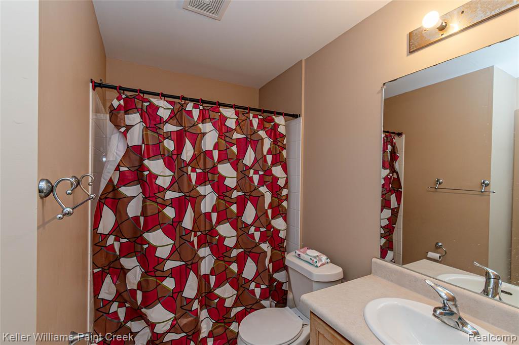 41544 Mitchell Road Novi, MI 48377 - Photo 23 of 43