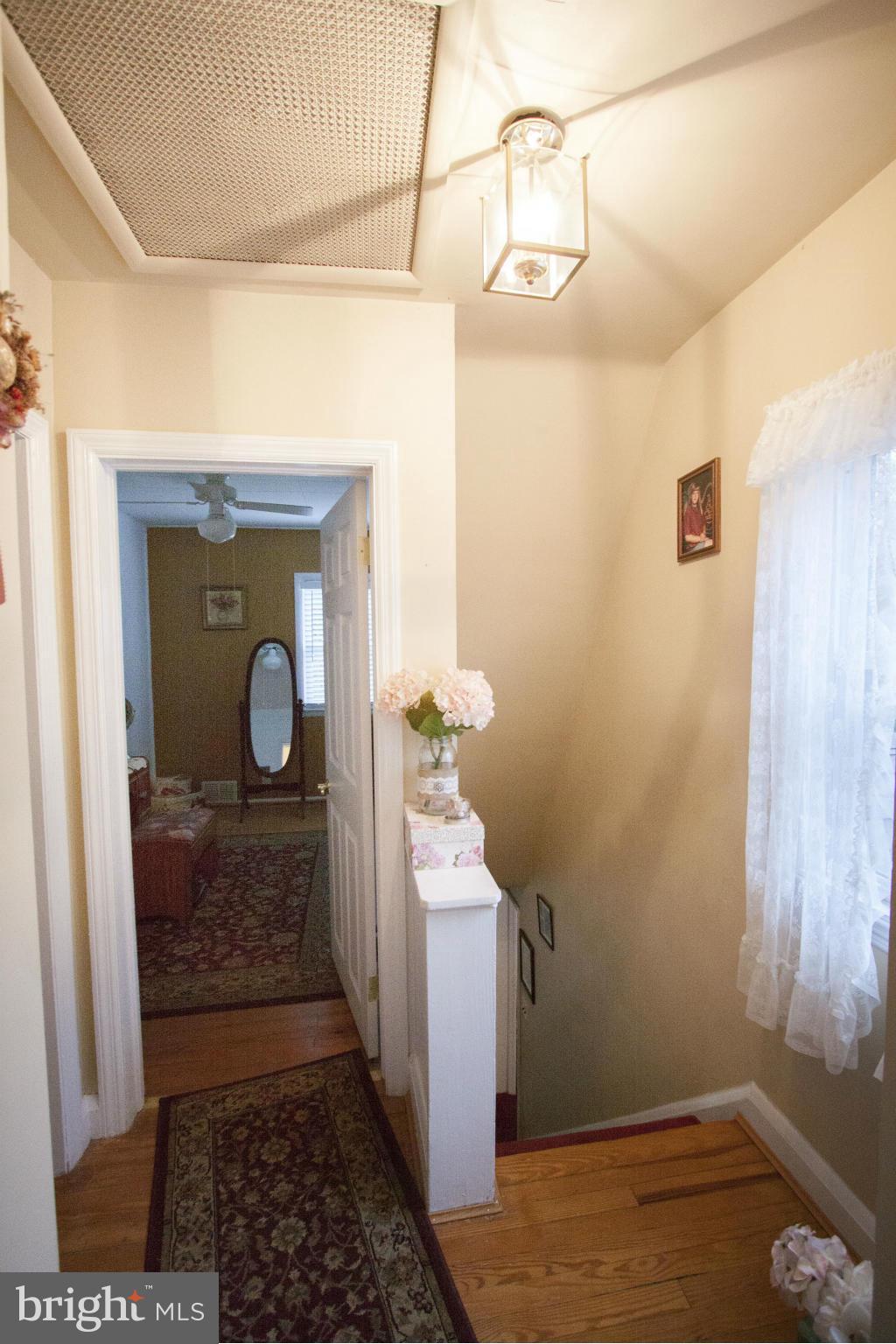 8707 School Road Baltimore, MD 21234 - Photo 17 of 26 Interior (General)