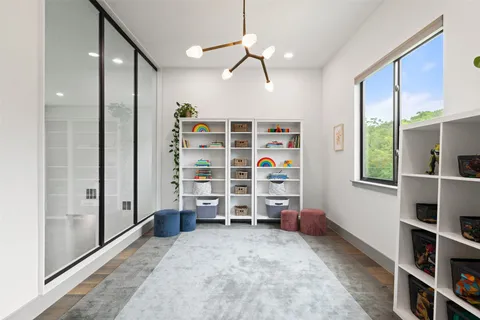 $2,249,000 | 3610 Hillbrook Drive, Austin, TX 78731
