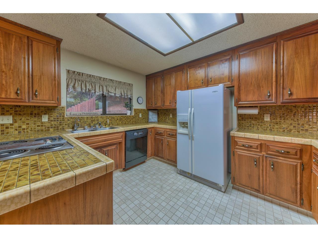 18835 Moro Road Prunedale, CA 93907 - Photo 11 of 47 Gallery Image 11