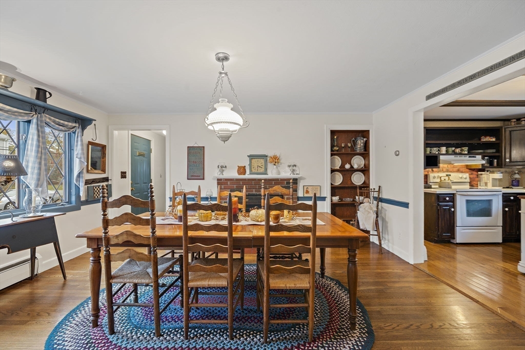 18 Hamilton Road Woburn, MA 01801 - Photo 6 of 34 Gallery Image 6