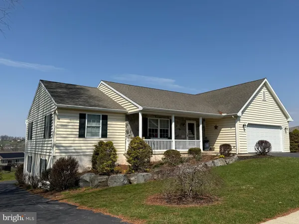 $425,000 | 123 Center Avenue, Terre Hill, PA 17581