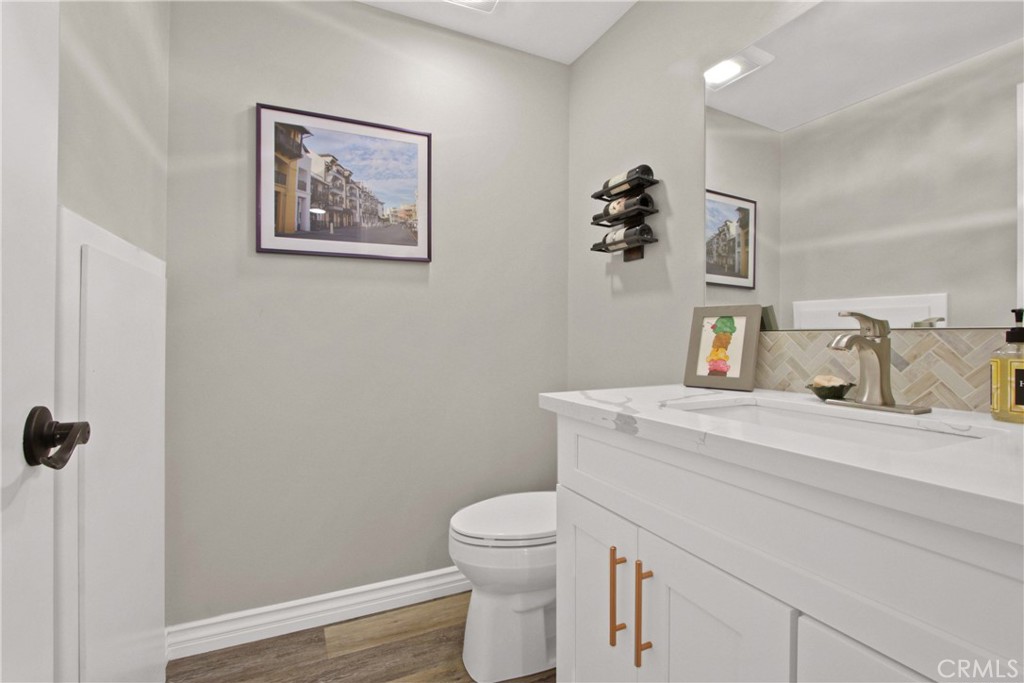 33 Seton Road Irvine, CA 92612 - Photo 13 of 26