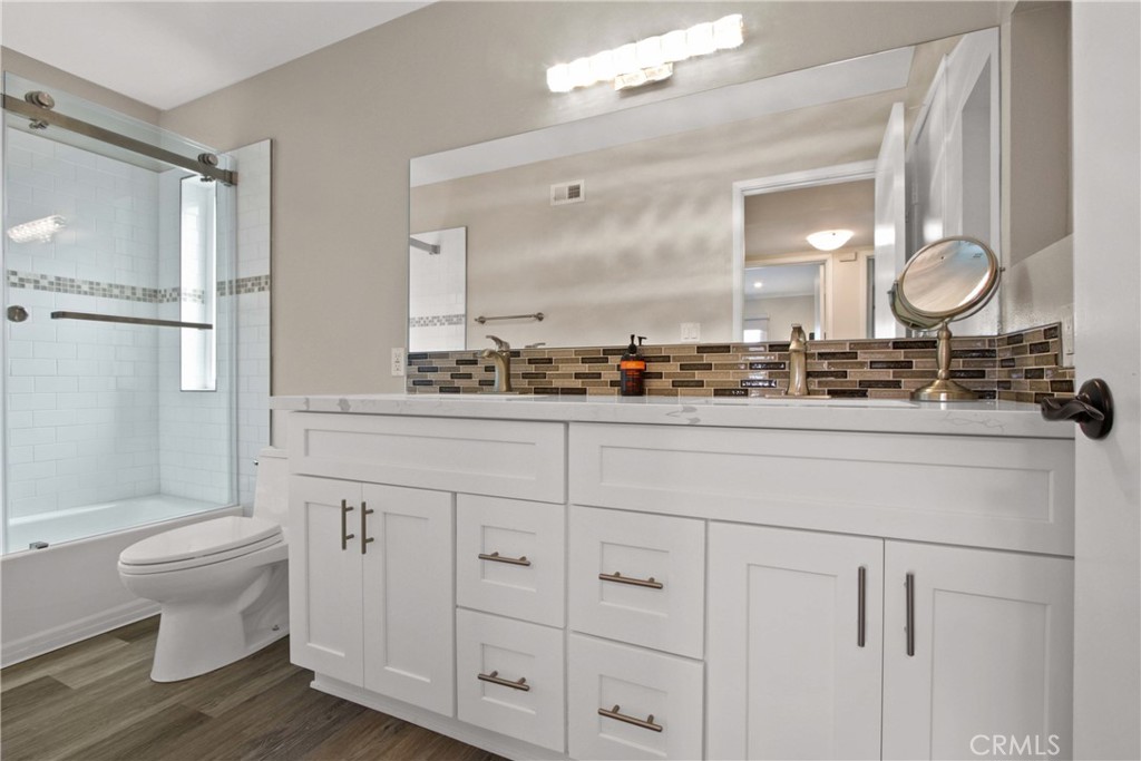 33 Seton Road Irvine, CA 92612 - Photo 20 of 26