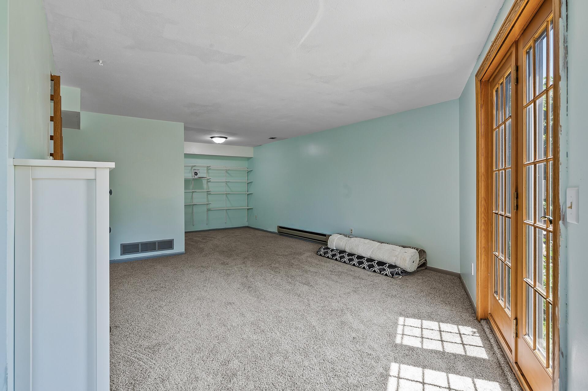 14359 Embry Path Apple Valley, MN 55124 - Photo 36 of 43 Gallery Image 36