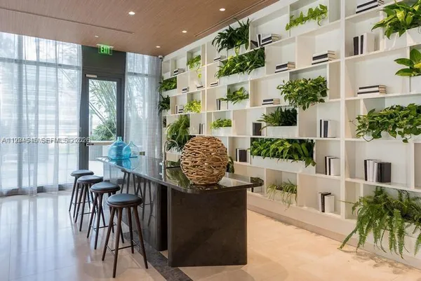 $5,990 | 55 Southwest 9th Street, Unit 1001, Miami, FL 33130