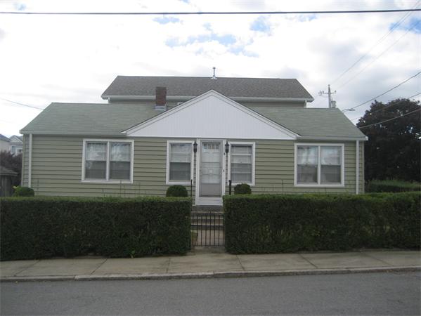 5 Swindells Street Fall River, MA 02723 - Photo 2 of 13 Gallery Image 2