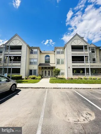 $2,550 | 204 Salem Court, Unit 11, Princeton, NJ 08540