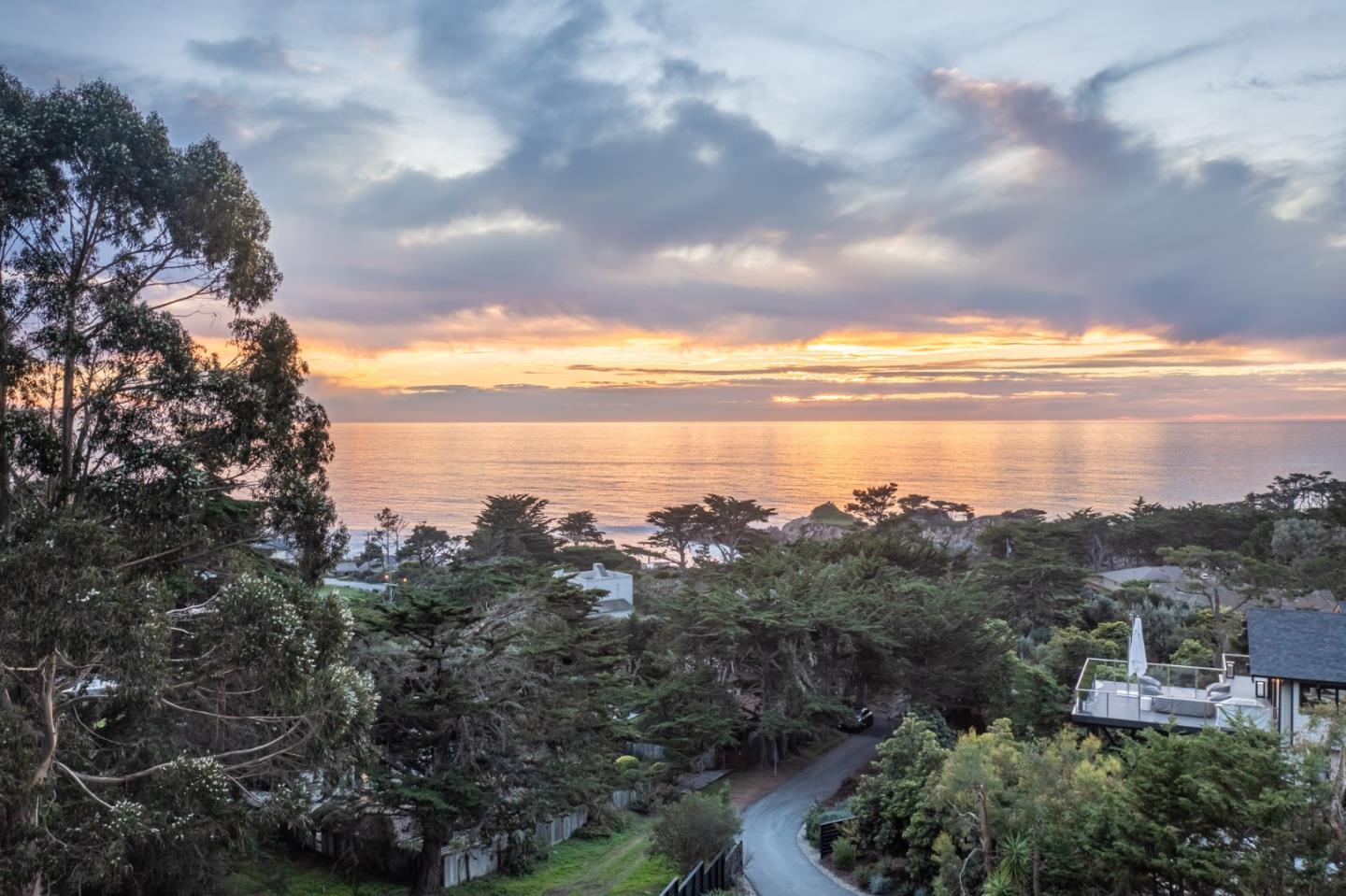 227 Spindrift Road Carmel, CA 93923 - Photo 12 of 18