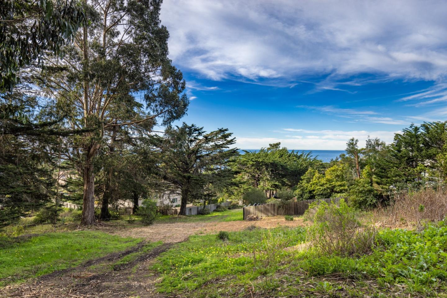 227 Spindrift Road Carmel, CA 93923 - Photo 9 of 18