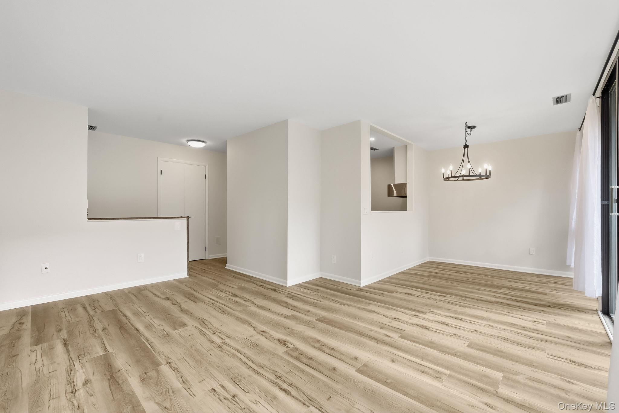 150 Bedford Road, Unit A12 Chappaqua, NY 10514 - Photo 4 of 17
