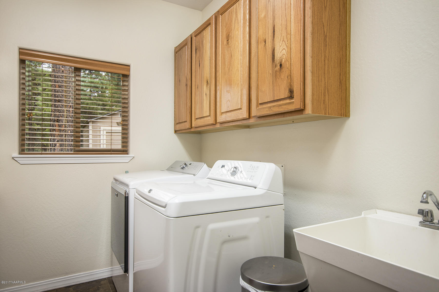 19 East Quartz Road Flagstaff, AZ 86005 - Photo 23 of 29 23_Laundry Room