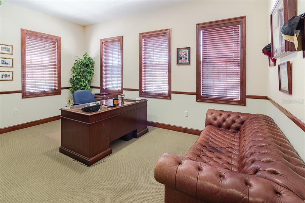 2116 Southeast Ray's Way Stuart, FL 34994 - Photo 15 of 36